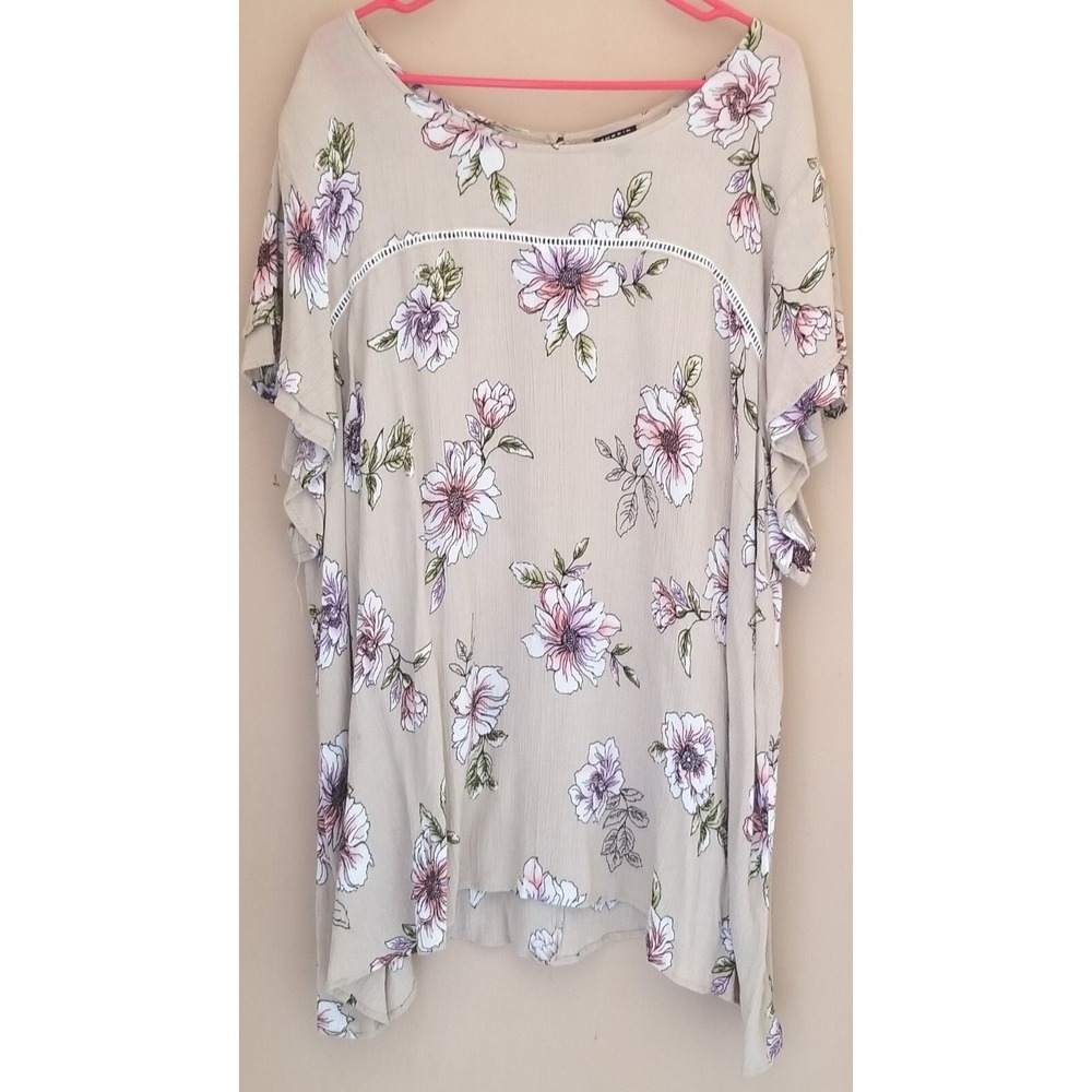 TORRID Blouse Womens 5-Plus Round Neck Pull-On Floral Short Sleeve Fairy Artsy